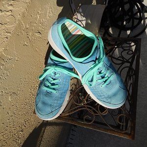 Blue Suede Dansko shoes 8.5m